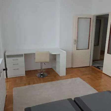 Dom Na Ruzovej Dom wakacyjny